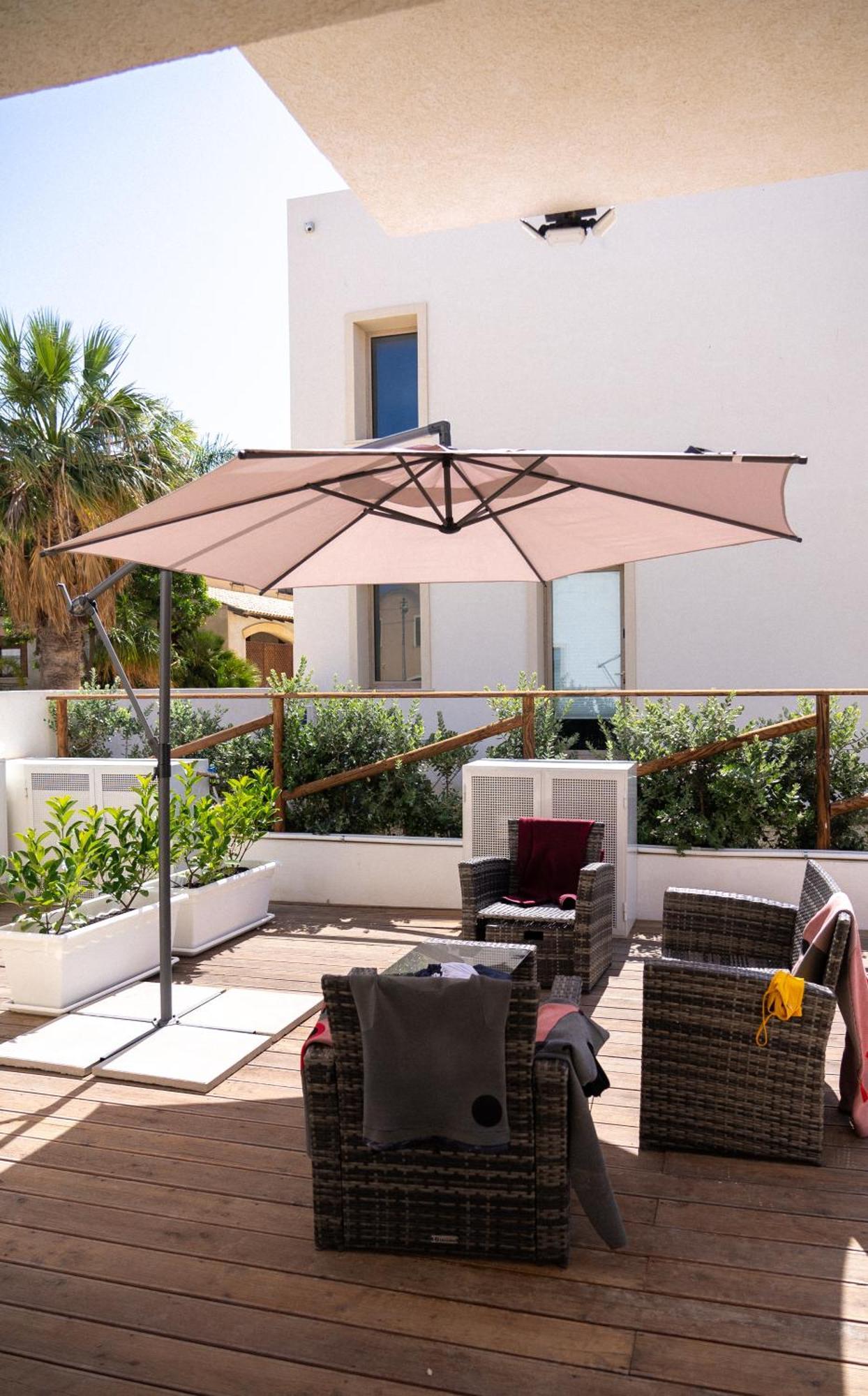 18 Gradi Apartments Marsala Exterior foto